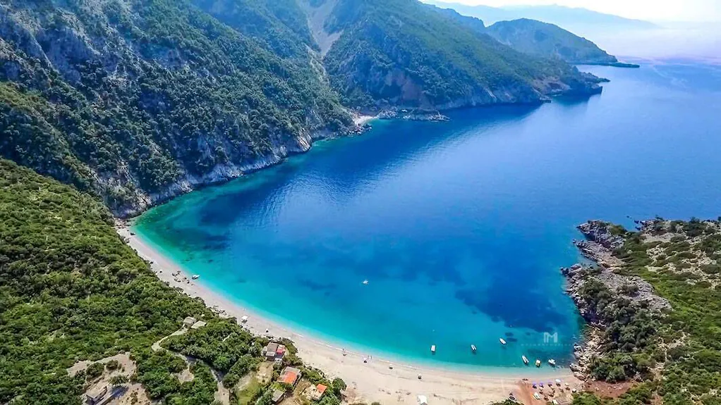 Παραλία Θαψά